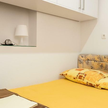 Apartments Ivan Каштела Экстерьер фото